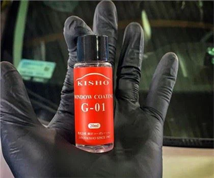Sơn phủ kính cửa sổ ô tô